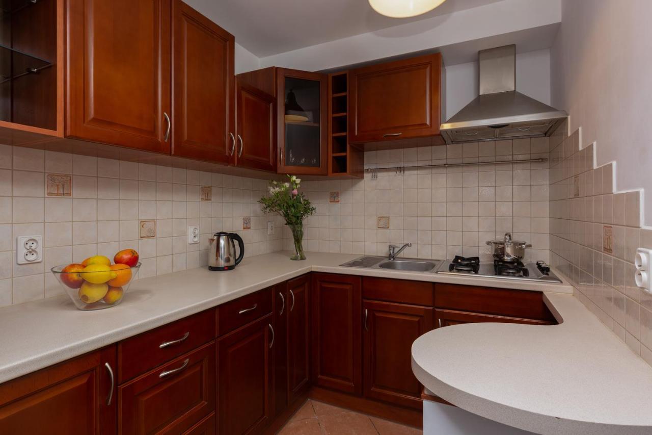 Stars Apartaments City Center By Noclegi Renters Varsovia Exterior foto