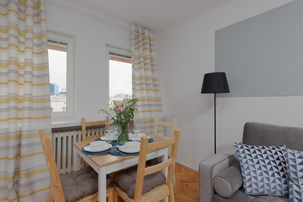 Stars Apartaments City Center By Noclegi Renters Varsovia Exterior foto