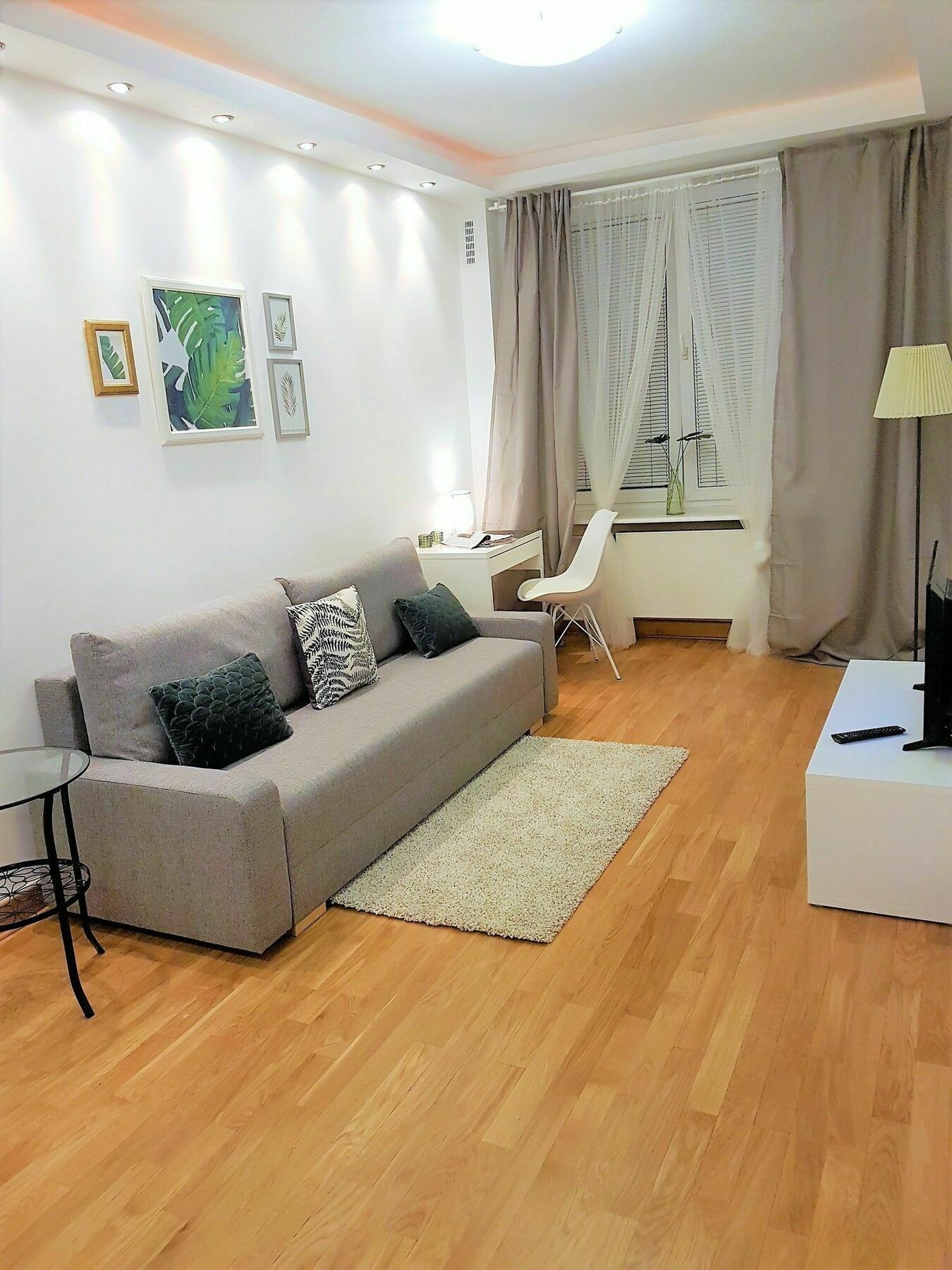 Stars Apartaments City Center By Noclegi Renters Varsovia Exterior foto